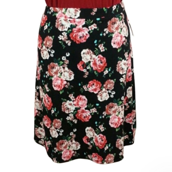 Ultra J Dresses & Skirts - Ultra J. A-line Floral Skirt. NWT